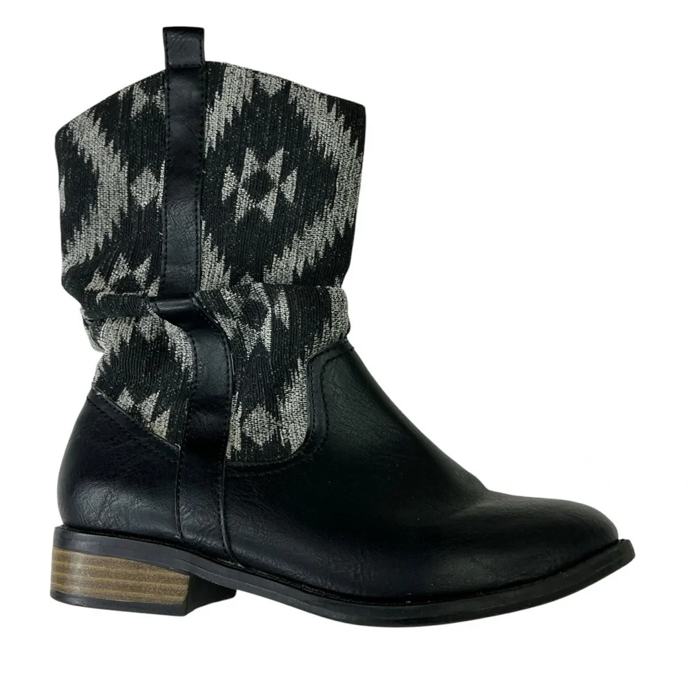 Old‎ Navy Black and Gray Girls Boots Size 2 Southwestern Print Slouchy Style